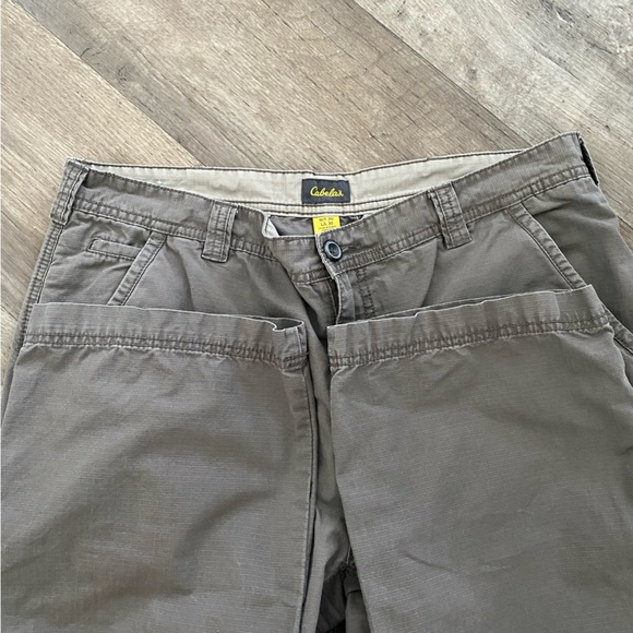 Cabela’s Men’s Cotton Grayish RipStop Cargo Pants Sz 36/30 Outdoor Workwear - Picture 6 of 9